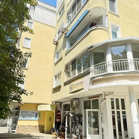 изгрев с 2 отделни спални Apartment Burgas City