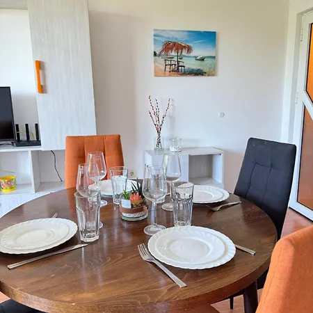 изгрев с 2 отделни спални Apartment Burgas City