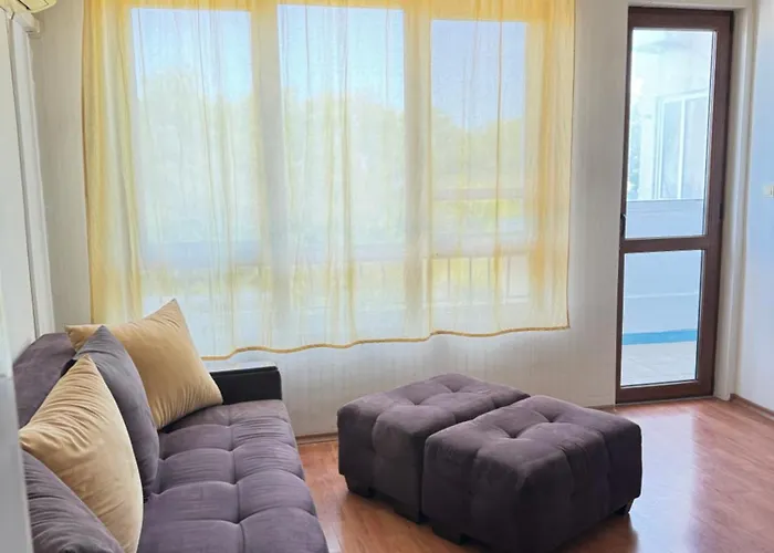 Apartamento изгрев с 2 отделни спални Burgas